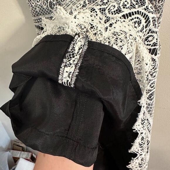 Sara Campbell Sz 6 Sleeveless Cocktail Dress Black & White Lace | High Neck - Picture 7 of 13
